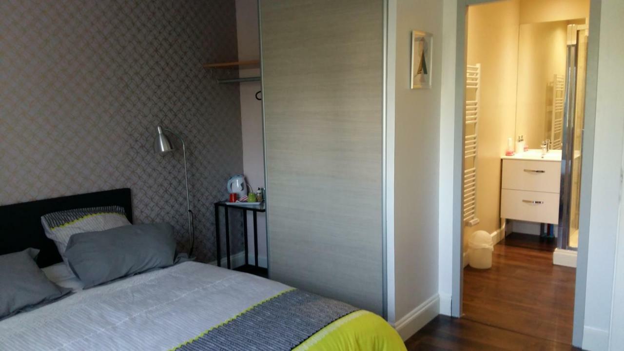 לינה וארוחת בוקר Lecques La Vivienda מראה חיצוני תמונה